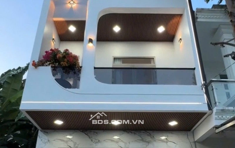 CHỈ CẦN 1 TỶ LÀ SỞ HỮU NGAY NHÀ 1 TRỆT 2 LẦU ĐẸP LONG LANH – TRUNG TÂM THỦ DẦU MỘT!!!