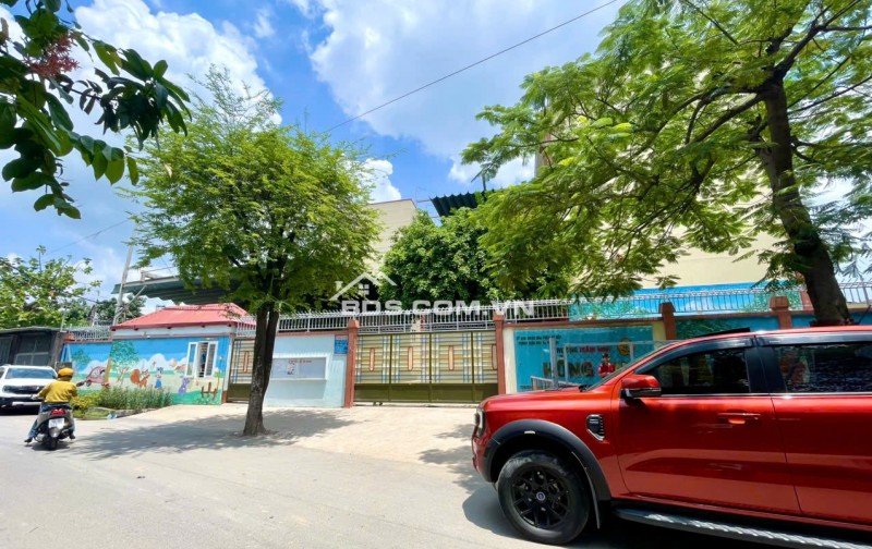 Đường 10m- Lê Đức Thọ Thông Kênh Tham Lương- 90m2- 5 tầng- 6 PN- Gara oto - Hơn 9 tỷ