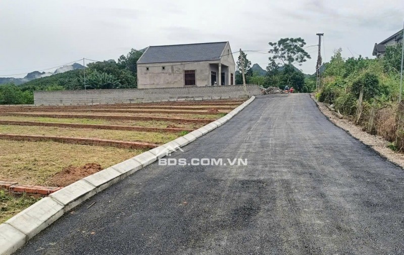 CHỈ HƠN 100TR- SỞ HỮU ĐẤT NGAY TRUNG TÂM AN BÌNH,LAC THUỶ, HOÀ BÌNH.