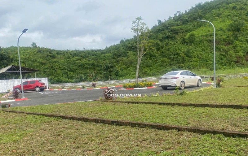 CHỈ HƠN 300 TRIỆU – ĐẤT THỔ CƯ BÁM ĐƯỜNG LIÊN HUYỆN, GẦN SUỐI KHOÁNG KIM BÔI