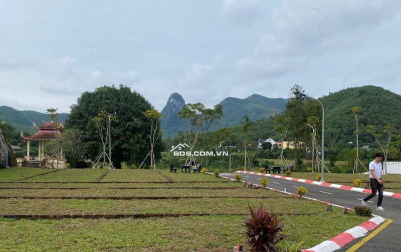 CHỈ HƠN 300 TRIỆU – ĐẤT THỔ CƯ BÁM ĐƯỜNG LIÊN HUYỆN, GẦN SUỐI KHOÁNG KIM BÔI