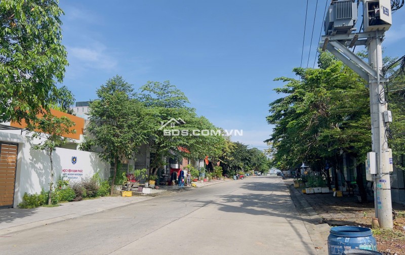 Cần Bán Nhanh 300m , Đường DL16 Thới Hòa Bến Cát Bình Dương , Full Thổ Cư , Sổ Hồng Riêng