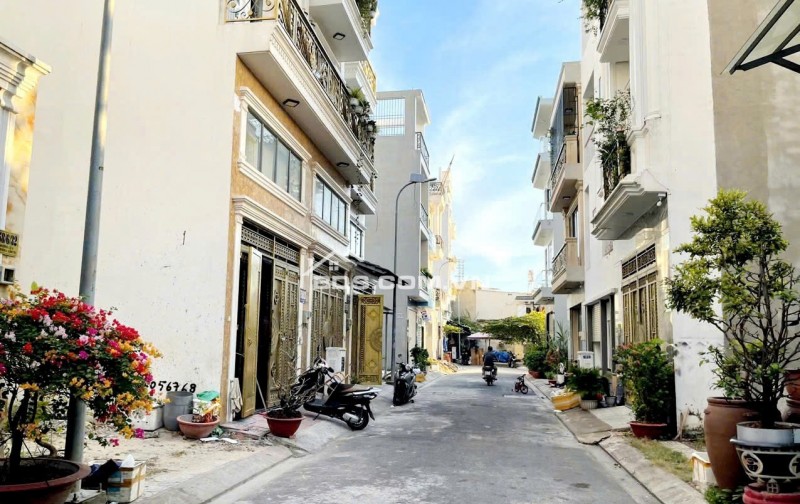 NHÀ ĐẸP – GIÁ TỐT – VỊ TRÍ KHÔNG CÓ CĂN THỨ 2