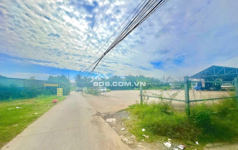 “ĐẤT ĐẸP – GIÁ RẺ – SỔ RIÊNG – BẾN LỨC”