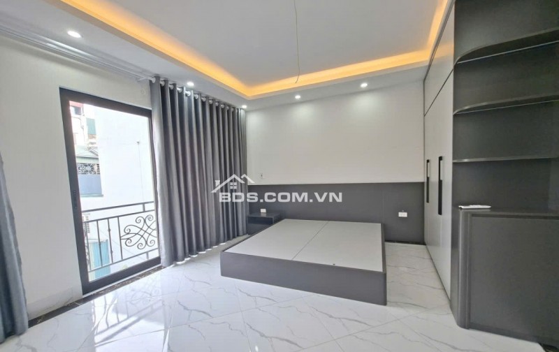 Bán nhà- Khuyến Lương- Hoàng Mai- 36m2- Lô góc - mặt tiền 4.8 m, 7 tầng thang máy – chào 8.2 tỷ