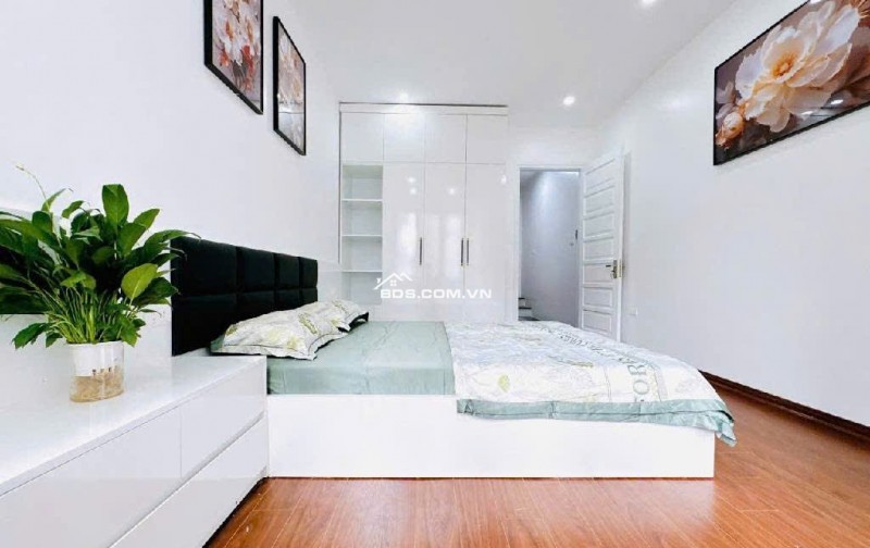 BÁN NHÀ KHƯƠNG TRUNG 35M 5 TẦNG 8.95 TỶ - NGÕ THÔNG - 10M RA Ô TÔ, FULL NỘI THẤT