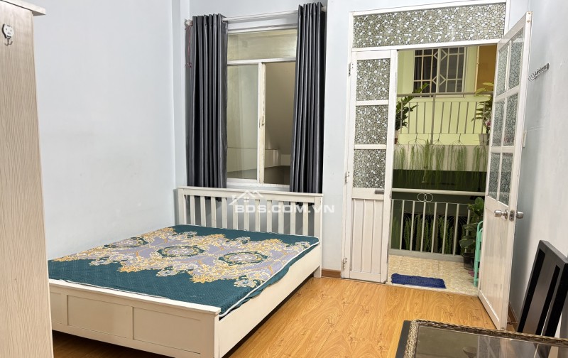 cho thuê phòng balcon thoáng quận 1