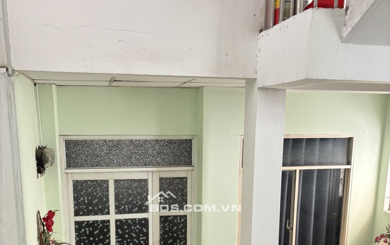 cho thuê phòng balcon thoáng quận 1