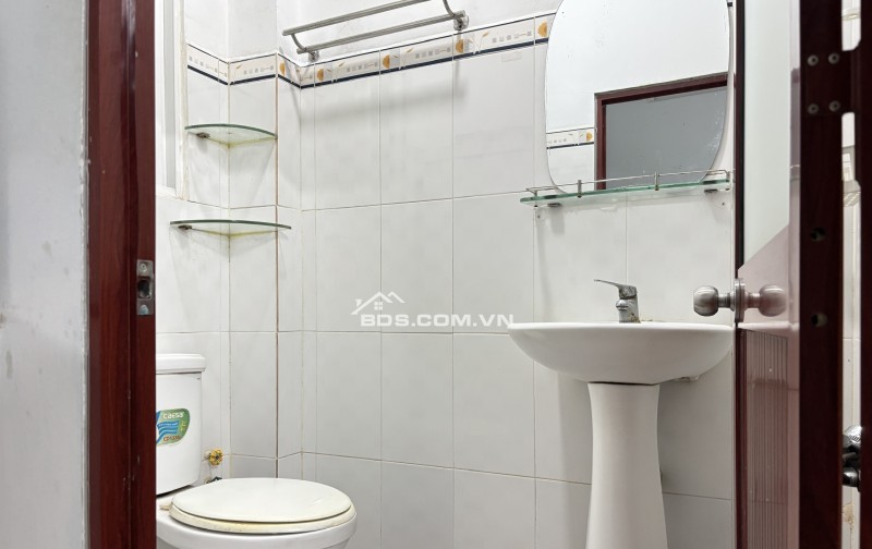 cho thuê phòng balcon thoáng quận 1