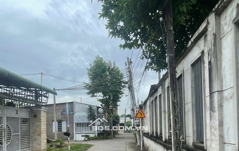 ĐẤT 5X25M THỔ CƯ SÁT MẶT TIỀN ĐƯỜNG NGUYỄN CHÍ THANH - GẦN ĐẠI NAM VÀ NHIỀU TRƯỜNG HỌC