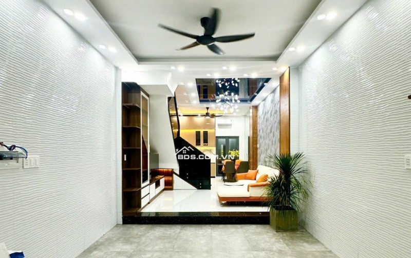 Bán nhà Full nội thất 3 lầu hẻm xe hơi 1806 Huỳnh Tấn Phát, NB. Giá 6,8 tỷ