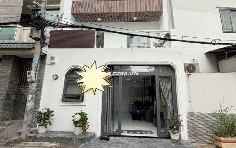 BÁN NHÀ 1/ ĐƯỜNG TÂY THẠNH, CÁCH 1 CĂN RA MT, 2 TẦNG ĐÚC MỚI 42M2 CHỈ 5.X TỶ. LH:0788671728.