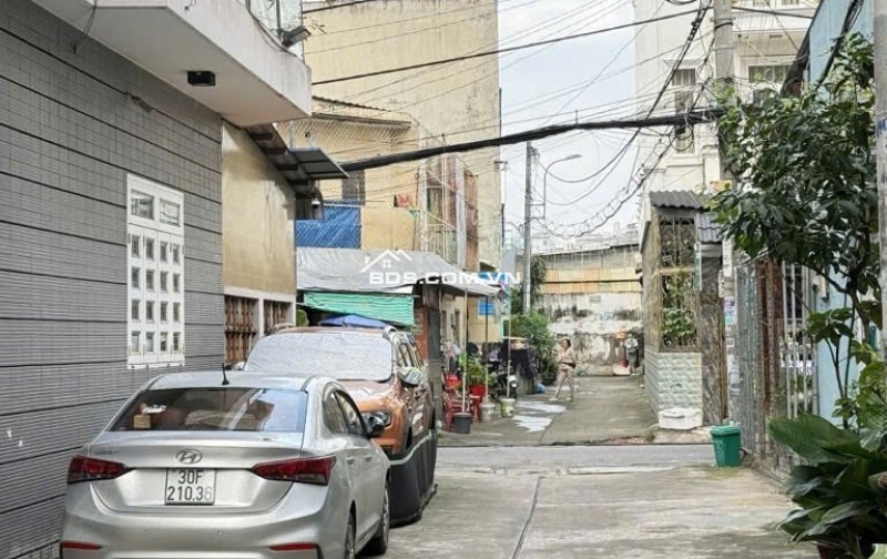 BÁN NHÀ 1/ ĐƯỜNG TÂY THẠNH, CÁCH 1 CĂN RA MT, 2 TẦNG ĐÚC MỚI 42M2 CHỈ 5.X TỶ. LH:0788671728.