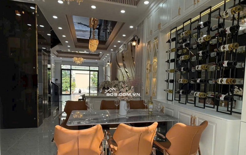 Siêu Phảm có thang máy vừa hoàn thiện đường số Phạm Hữu Lầu, Quận 7, Dt 5x18m. Giá 18,6 tỷ