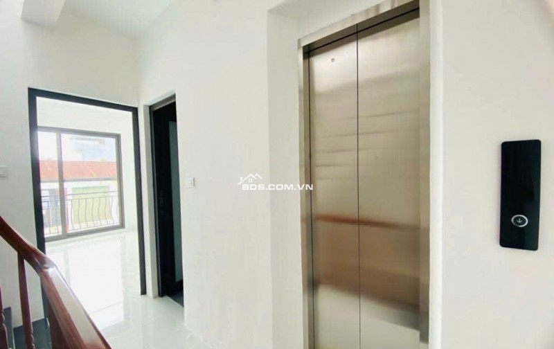 Bán nhà Giáp Nhị – 5
 tầng thang máy, nhà mới tinh, MT 4.1m – Giá 8.65 tỷ