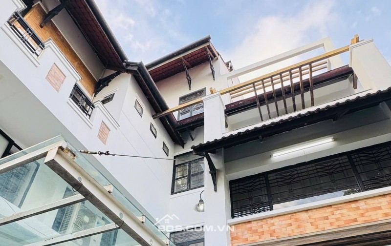 CHO THUÊ BIỆT THỰ INDOCHINA – P.10, Q.6 (Bình Phú, TP.HCM)