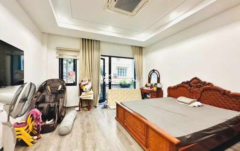 Bán nhà đường Nguyễn Xiển phân lô , ô tô tránh , kinh doanh - 10.5 tỷ