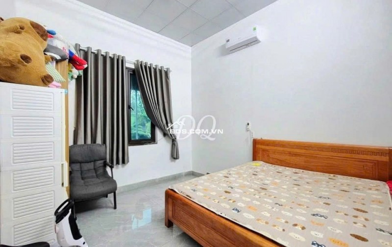  Chính chủ gửi ra bán gấp căn nhà cấp 4 Tân Quý Tây - Bình Chánh có SHR