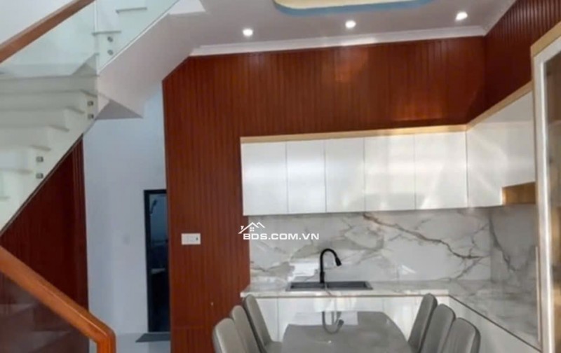 CHÍNH CHỦ BÁN NHÀ 1 TRỆT 1 LẦU KHU CHÁNH HIỆP – HẺM XE HƠI – GIÁ 3.3 TỶ