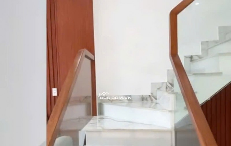 CHỐT NHANH CĂN ĐẸP – GIÁ CHỈ 3.35 TỶ – GẦN QL13