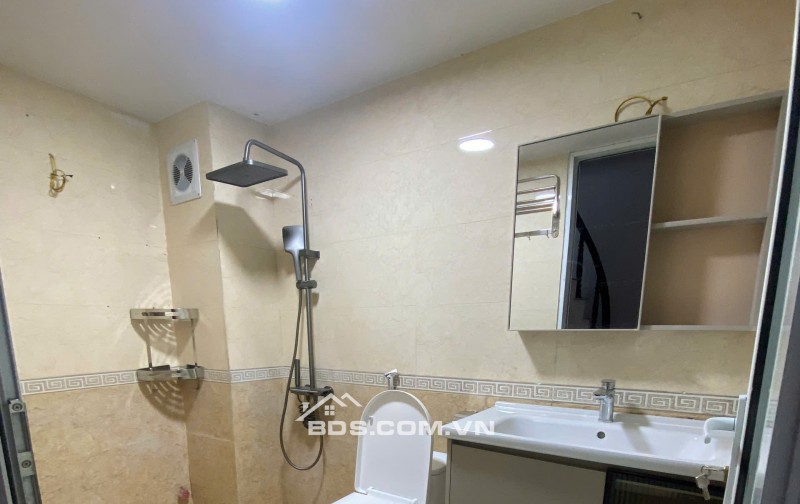 Bán nhà: Đa Sĩ Kiến Hưng Hà Đông.Gần chợ - trường. Dt:32m2, 5 tầng, 8,5 tỷ.