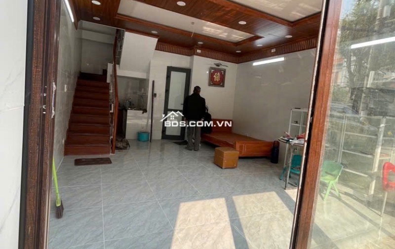 BÁN NHÀ MẶT PHỐ - PHỐ LỤA VẠN PHÚC - Ô TÔ ĐI LẠI THUẬN TIỆN