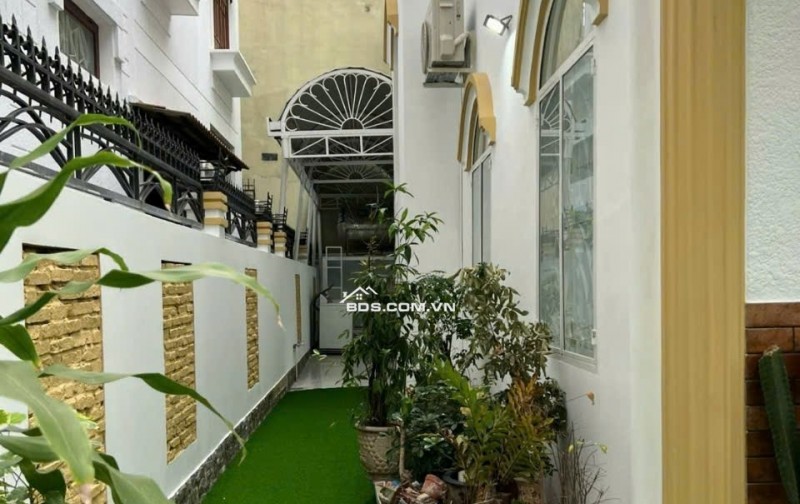 Chính chủ cần bán biệt thự 56/14 đường Vân Côi Phường 07, Quận Tân Bình