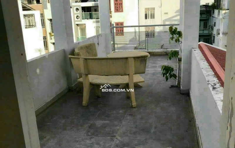 Bán nhà HXH- Hẻm 666 Đường 3/2, P14, Q10 củ - Giá : 7 tỷ 6