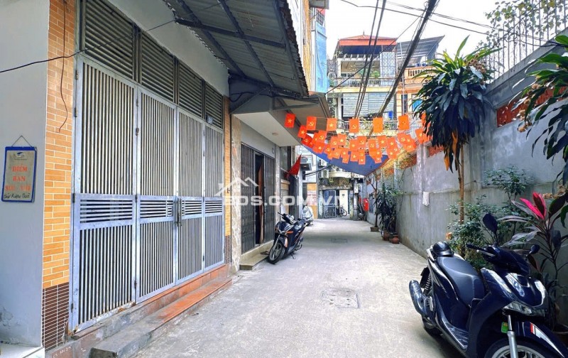 Bán nhà Đường Láng – Đống Đa – 42 m2 – Mt 3.6m – 4 Tầng – ngõ rộng – chào 9.5 tỷ