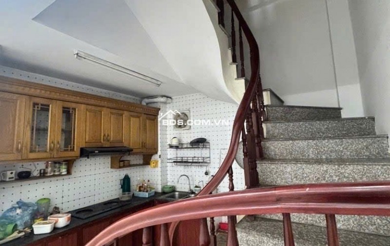 Bán nhà Đường Láng – Đống Đa – 42 m2 – Mt 3.6m – 4 Tầng – ngõ rộng – chào 9.5 tỷ