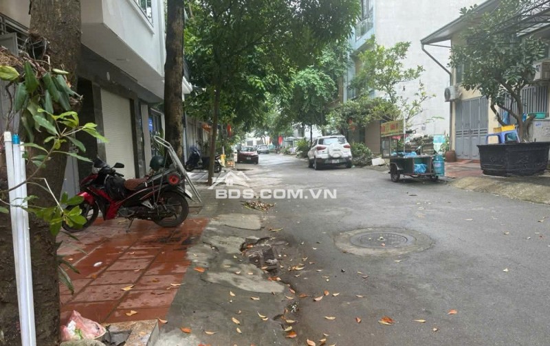 BÁN NHÀ LIỀN KỀ- KHU ĐÔ THỊ VĂN PHÚ- KINH DOANH- 50M-MT 5.5M – 17 TỶ