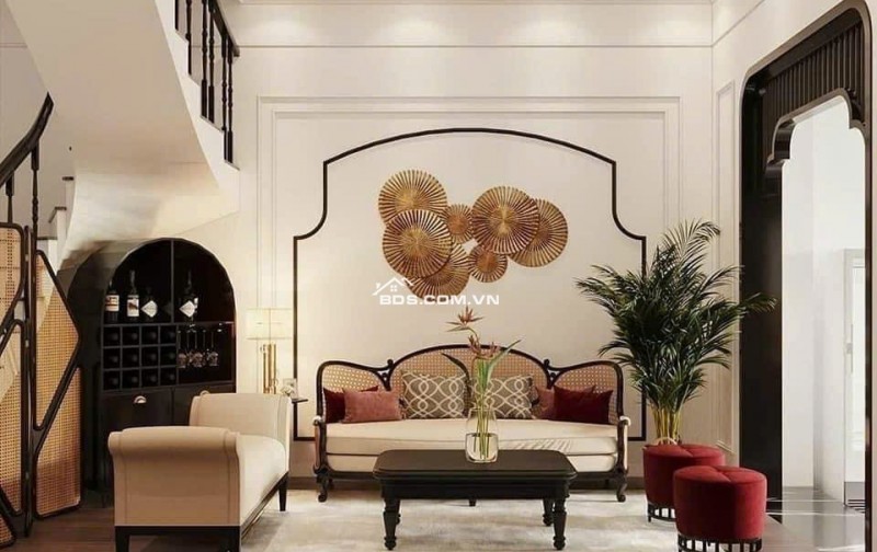 Bán nhà đường Trần Quang Diệu phân lô ô tô thông , thang máy , kinh doanh - 32 tỷ