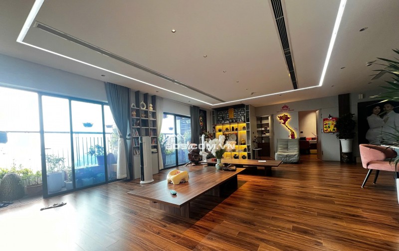 Bán tập thể Thái Thịnh mặt phố , tầng thấp , diện tích rộng – 4.8 tỷ