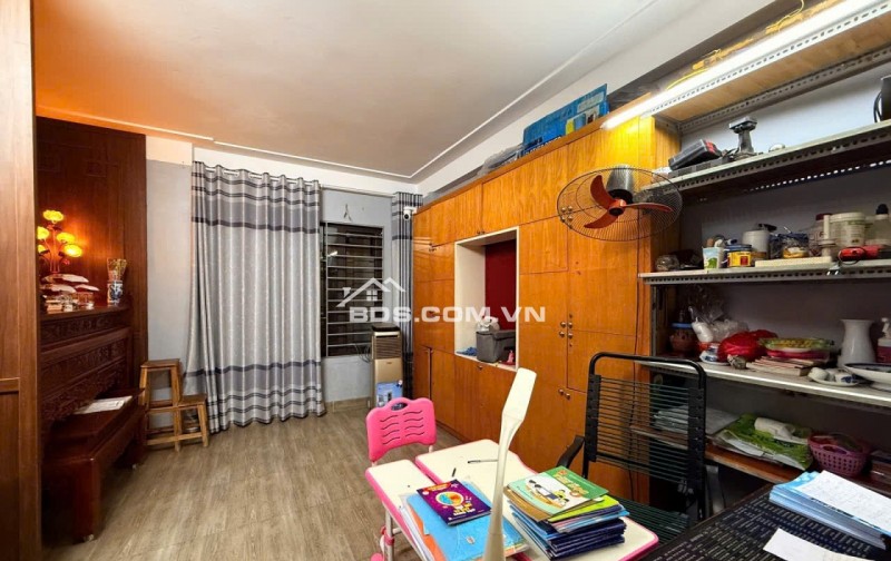 BÁN NHÀ Ỷ LA – DƯƠNG NỘI – 31M2 – MT 4.2m- 3 Ngủ - Cách ô tô 5m- 5.9 tỷ.