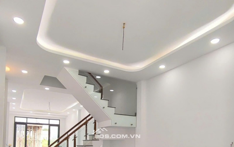 NHÀ PHỐ LONG AN VỊ TRÍ MẶT TIỀN TL826, GẦN ĐINH ĐỨC THIỆN -  ĐOÀN NGUYỄN TUẤN GIÁ CỰC TỐT