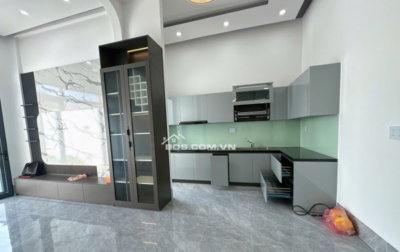 Bán nhà mới xây đường oto xã Bình Phú,Gía 1,5 tỷ