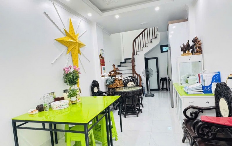 Nhà Đep Bắc Từ Liêm, Ô Tô Đỗ Cửa, 5 Tầng, Diện Tích 30M2 Giá 6,3 Tỷ( Có Thương Lượng)