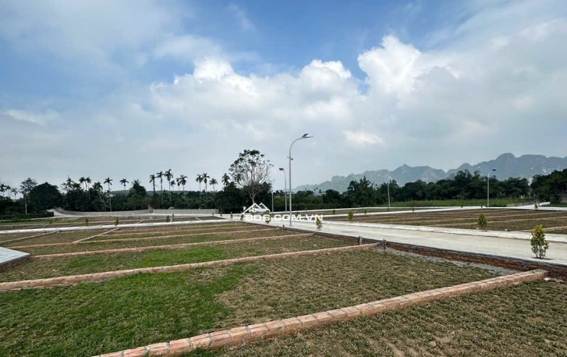 CHỈ HƠN 300TR/LÔ TẠI LẠC THUỶ, HOÀ BÌNH – ĐẤT LÕI KCN, GẦN  KHU DU LỊCH TÂM LINH CÁP TREO CHÙA TIÊN