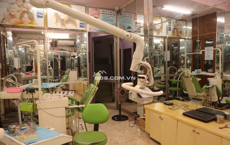 Chính chủ cho nhà mặt tiền số 494 Nguyễn Thái Sơn, Phường An Nhơn (phường 5, Quận Gò Vấp cũ).