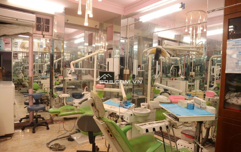 Chính chủ cho nhà mặt tiền số 494 Nguyễn Thái Sơn, Phường An Nhơn (phường 5, Quận Gò Vấp cũ).