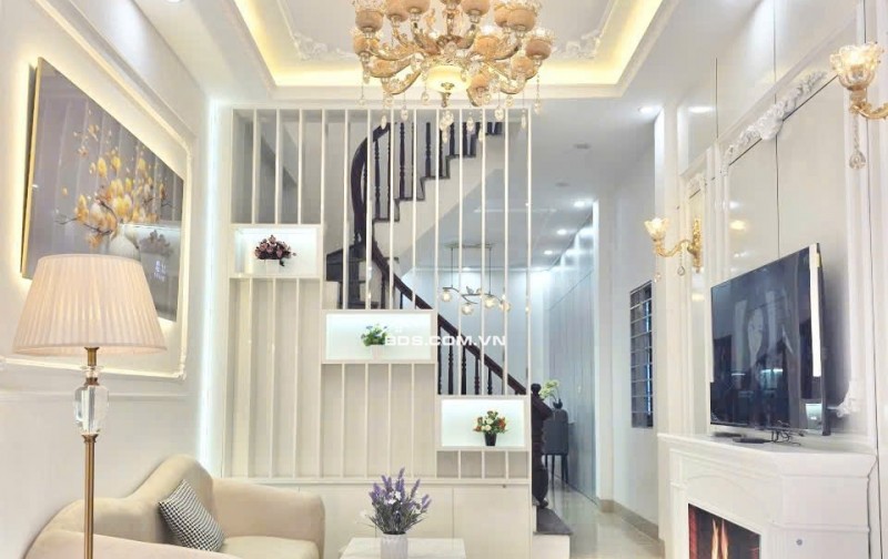 Bán Nhà Tổ 11 Yên Nghĩa – 34m2 , 3 tầng – lô góc , mặt ngõ – nhỉnh 6 tỷ