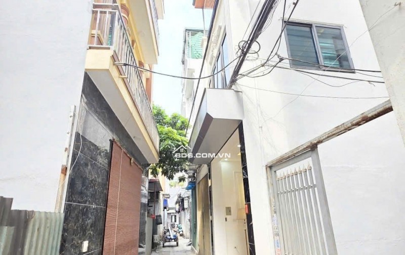 Bán Nhà Tổ 11 Yên Nghĩa – 34m2 , 3 tầng – lô góc , mặt ngõ – nhỉnh 6 tỷ