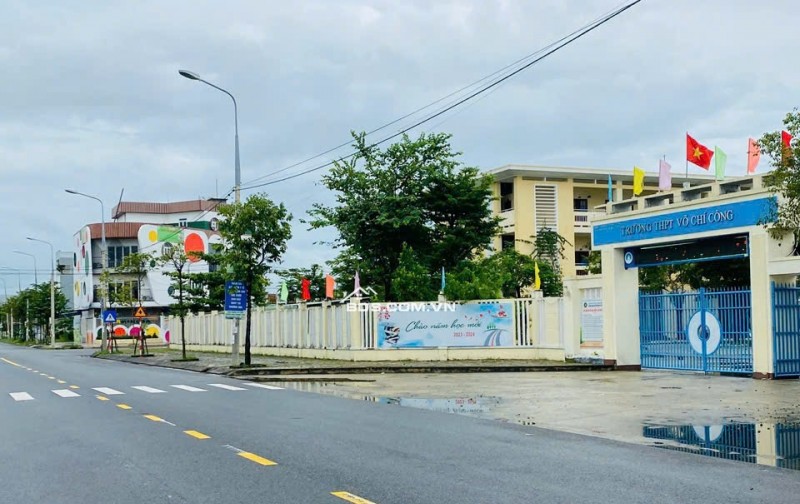 BÁN ĐẤT TĐC BÌNH KỲ – VIEW CÔNG VIÊN – DT 100M2 –  GIÁ TỐT. LH:0905138556.