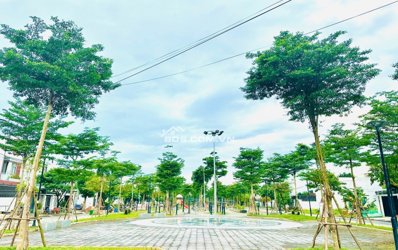 BÁN ĐẤT TĐC BÌNH KỲ – VIEW CÔNG VIÊN – DT 100M2 –  GIÁ TỐT. LH:0905138556.