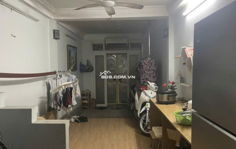 BÁN GẤP NHÀ TÂY TRÀ Ô TÔ 7 CHỖ ĐỖ CỔNG, NHÀ ĐẸP GẦN PHỐ GẦN CHỢ 32M GIÁ 8.9 TỶ