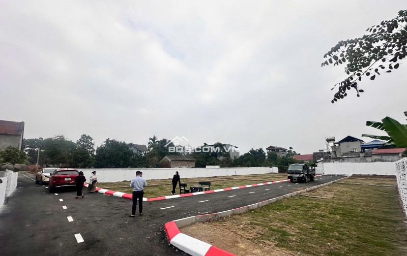 Bán đất thổ cư mặt đường 420 – vị trí ở tiện, kinh doanh tốt