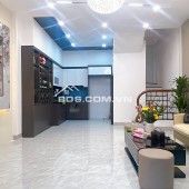 Nhà Đẹp Định Công Thượng, Hoàng Mai 33m, 4 tầng, mt 4.6m, giá 8.8 tỷ.