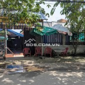 Bán nhà và đất 200m2 mặt tiền đường lớn xã Thới Tam Thôn Hóc Môn