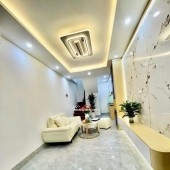 Nhà Đẹp Gần Đường Ô TÔ, Tôn Thất Tùng, Đống Đa 23/29m, 4 tầng, giá 7.68 tỷ.