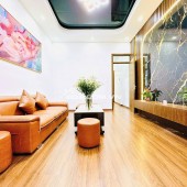 Nhà Đẹp Ngõ Thông Kinh Doanh Trường Chinh, Đống Đa 48m, 4 tầng, mt 3.7m, giá 14.96 tỷ.